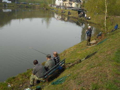 První závody 2016 017